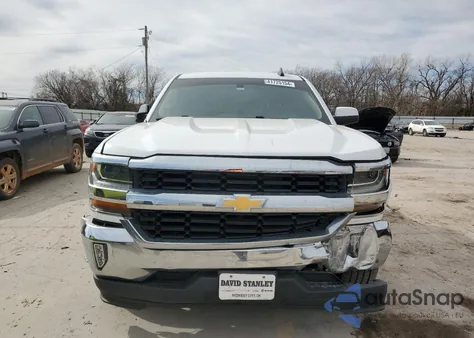 2018 Chevrolet Silverado C1500 Lt z USA, uszkodzony, nr VIN 3GCUCRER1JG281503